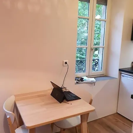 Let's - Escale -part Dieu - Wifi * Лион